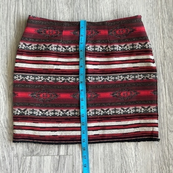 Fifteen Twenty Aztec Print Skirt Size 2 - Picture 4 of 8